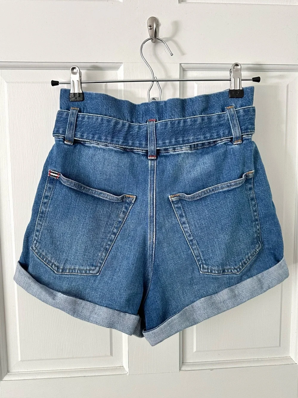 Alice + Olivia Jeans Blue Paperbag Belted Denim Shorts Rosemary Size 25